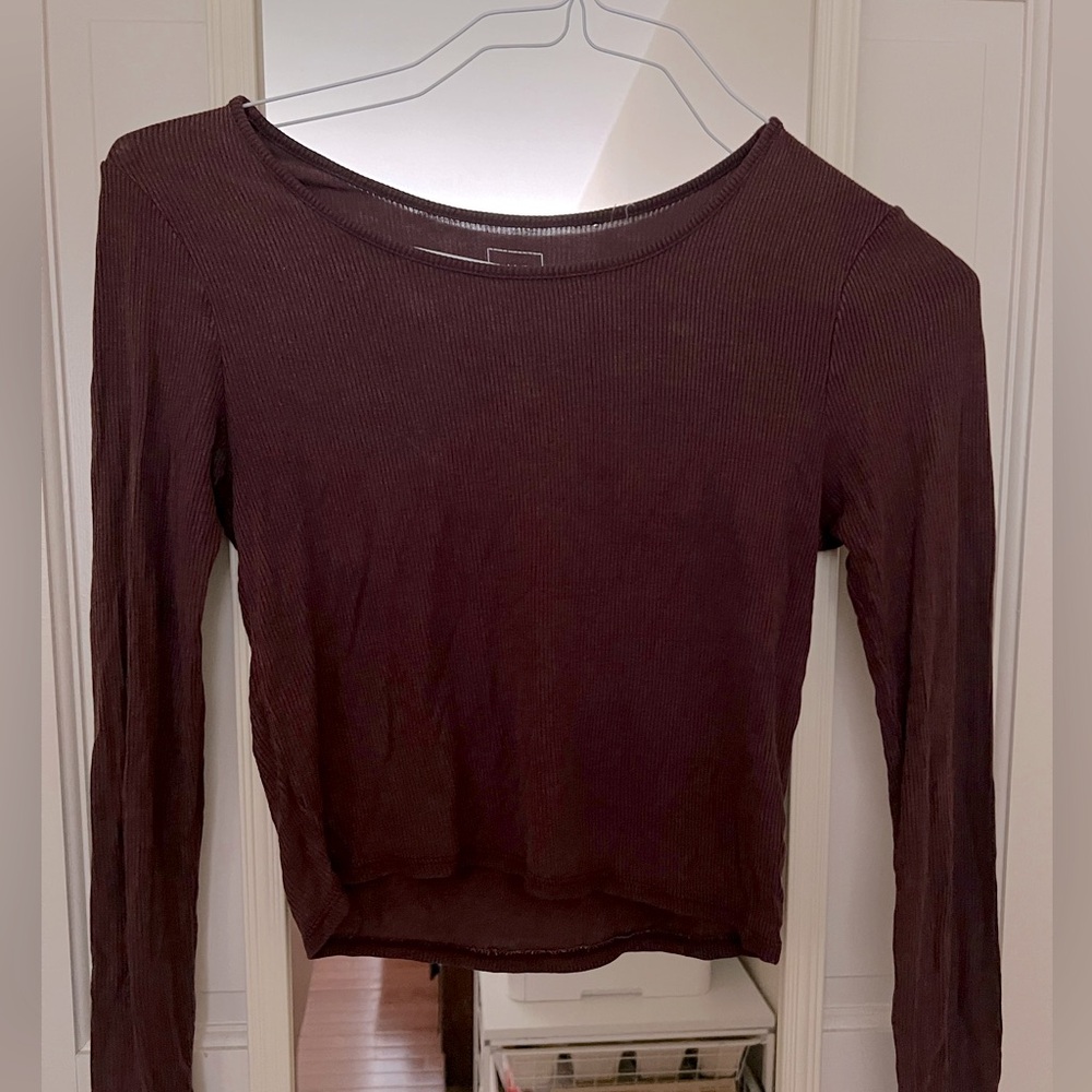 Me to We Cropped Brown Long Sleeve Top